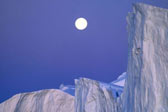 Greenlandic Moonrise