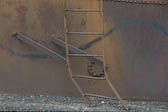 Oil tank